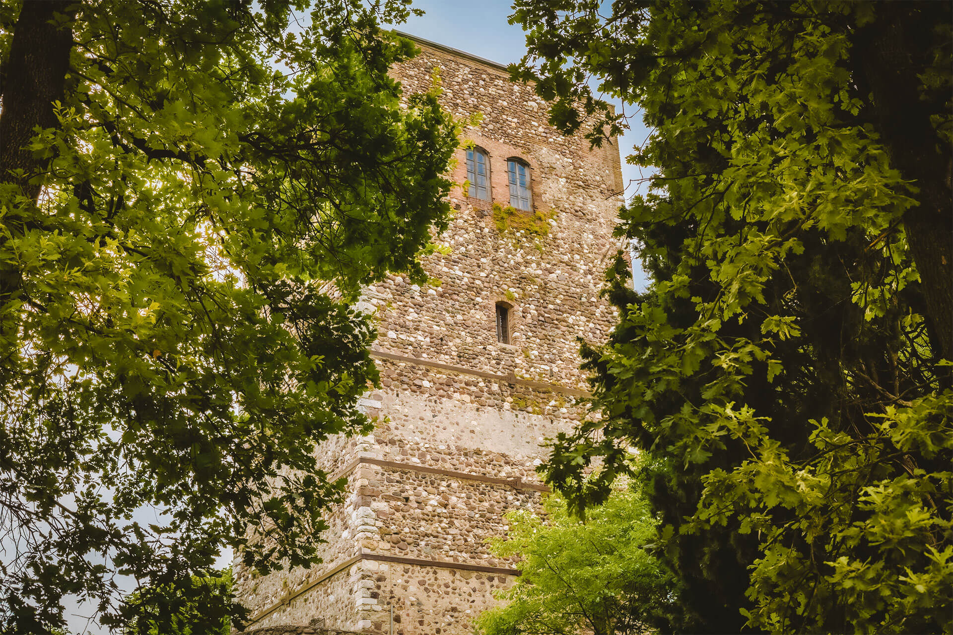 La rocca di Solferino è un monumento di enorme valore storico del periodo risorgimentale